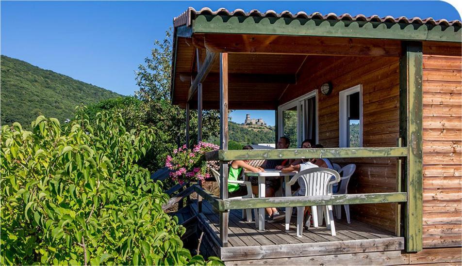 Camping Onlycamp Pierre & Sources 沃勒维克 外观 照片