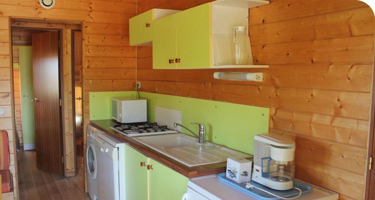 Camping Onlycamp Pierre & Sources 沃勒维克 外观 照片