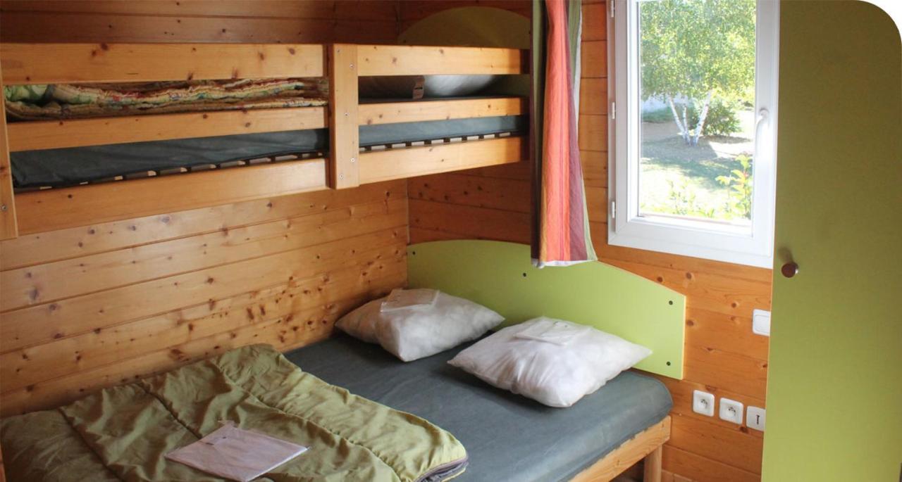 Camping Onlycamp Pierre & Sources 沃勒维克 外观 照片